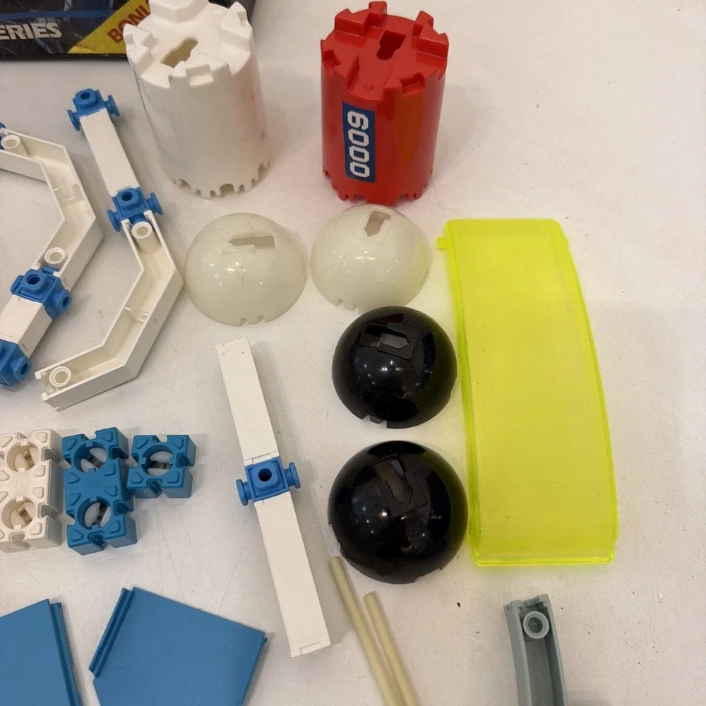 Fisher Price Construx Action Building System Speed Flash Astra Dart Set 6009